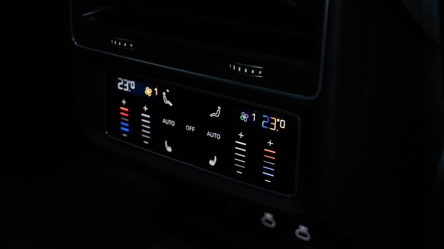 Used Audi RS Q8 2024 for sale - 77660348: Photo 14