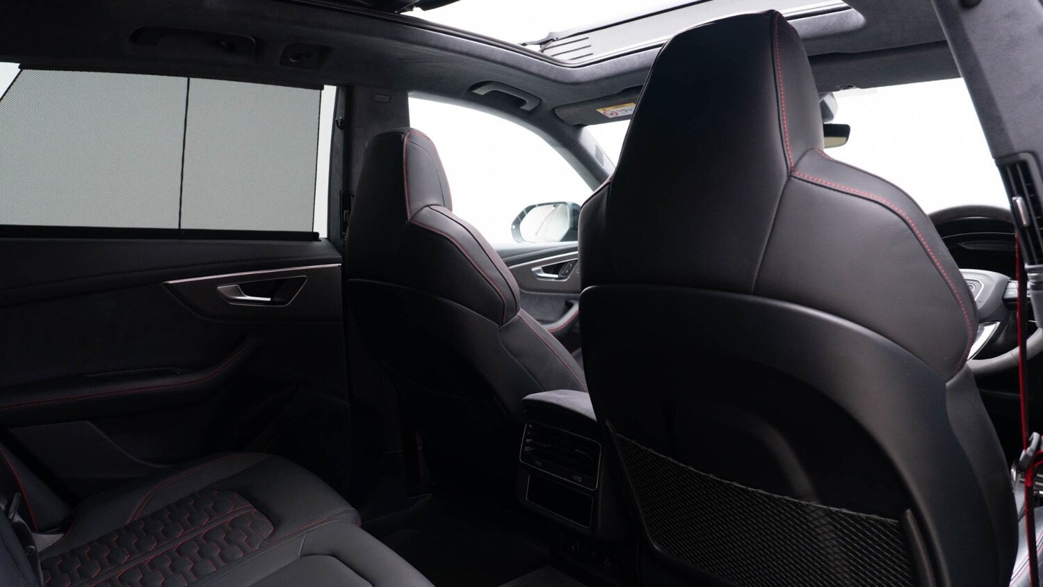 Used Audi RS Q8 2024 for sale - 77660348: Photo 8