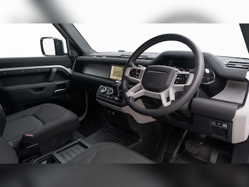 Used Land Rover Defender 2023 for sale - 77087410: Photo