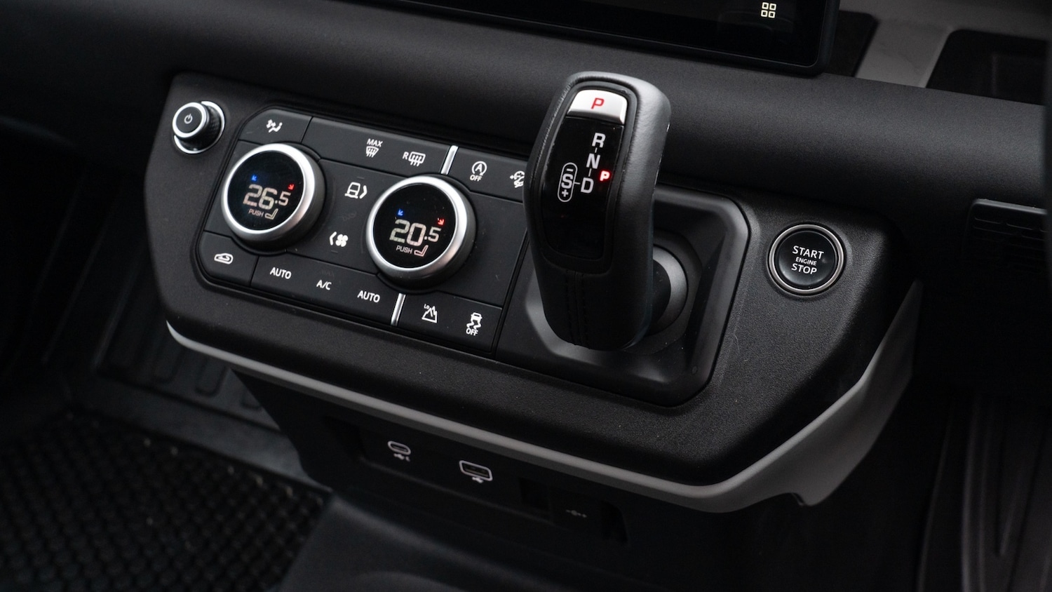 Used Land Rover Defender 2023 for sale - 77087410: Photo 3