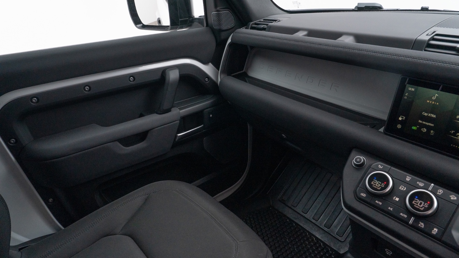 Used Land Rover Defender 2023 for sale - 77087410: Photo 5