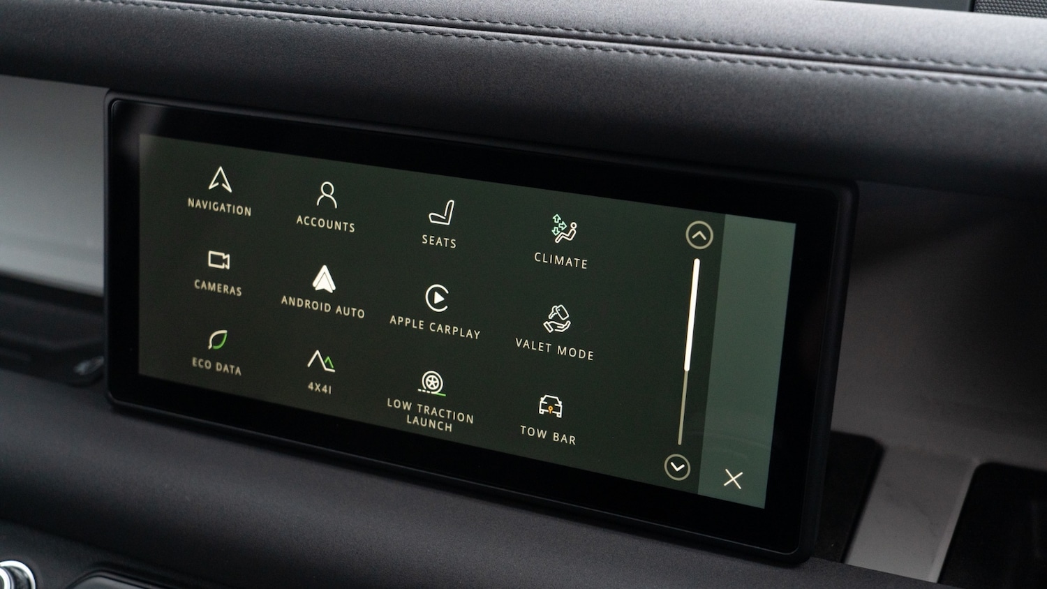 Used Land Rover Defender 2023 for sale - 77087410: Photo 6