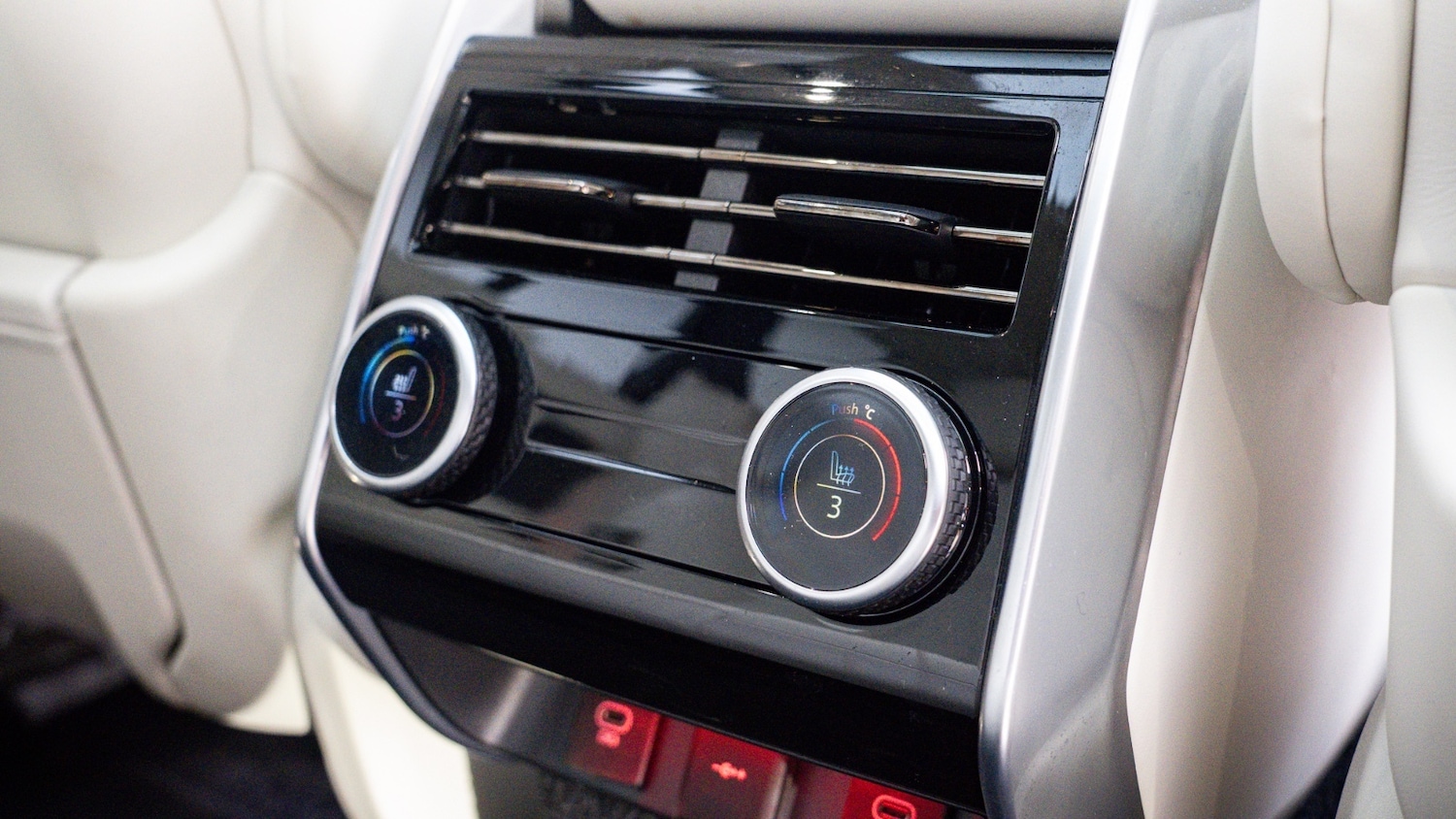 Used Land Rover Range Rover 2025 for sale - 76881686: Photo 12