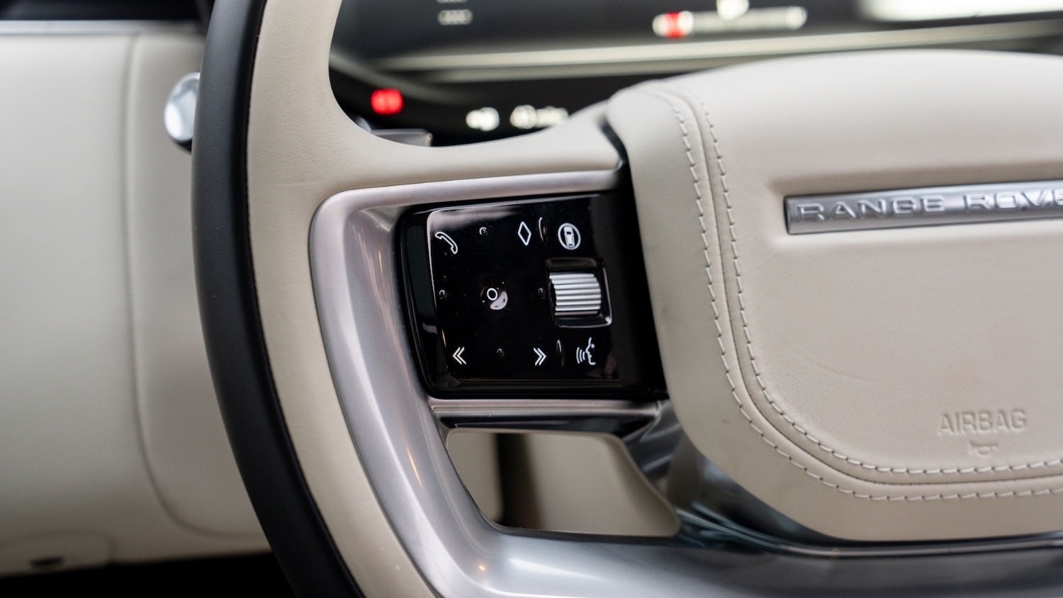 Used Land Rover Range Rover 2025 for sale - 76881686: Photo 14