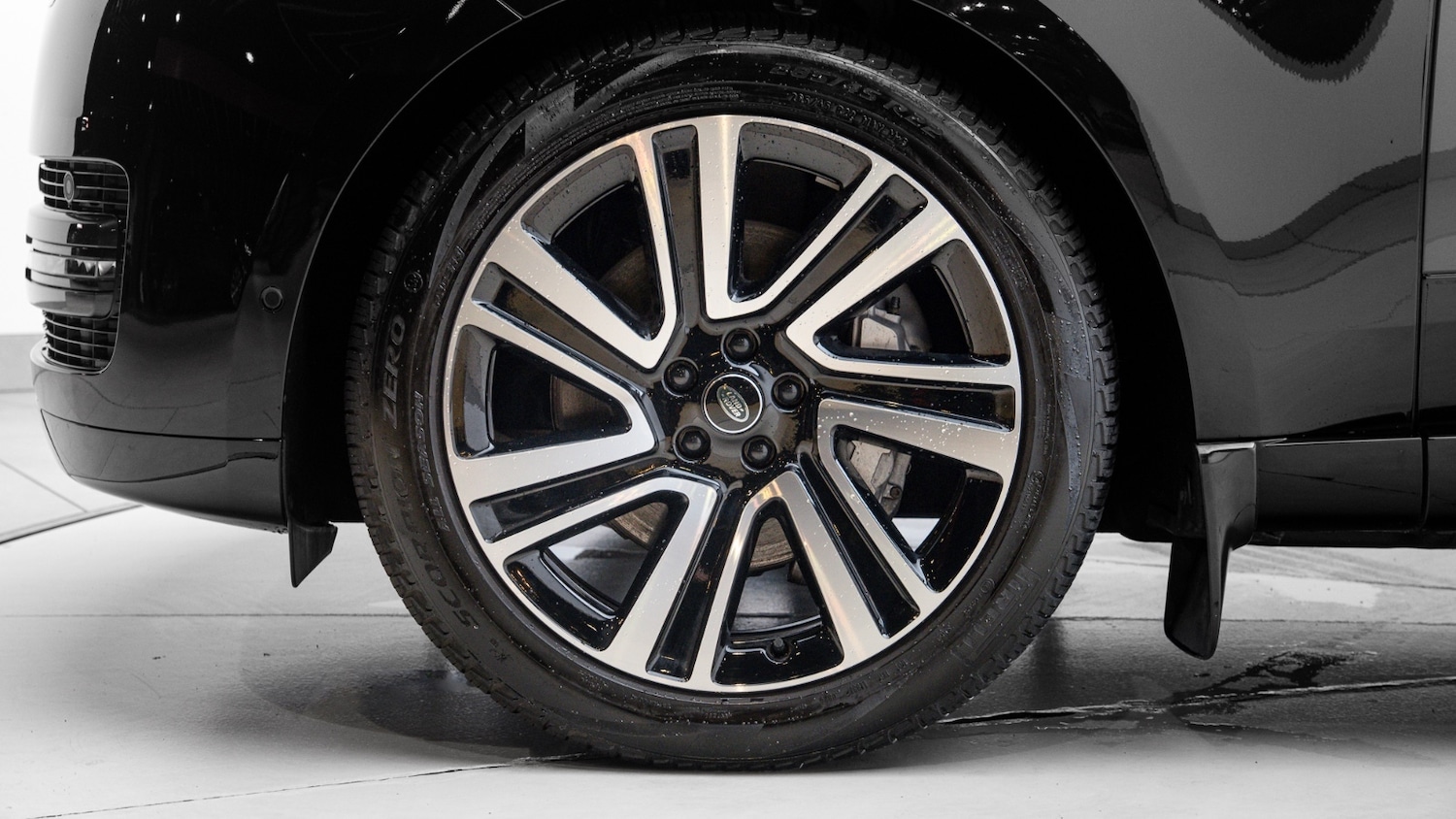 Used Land Rover Range Rover 2025 for sale - 76881686: Photo 37