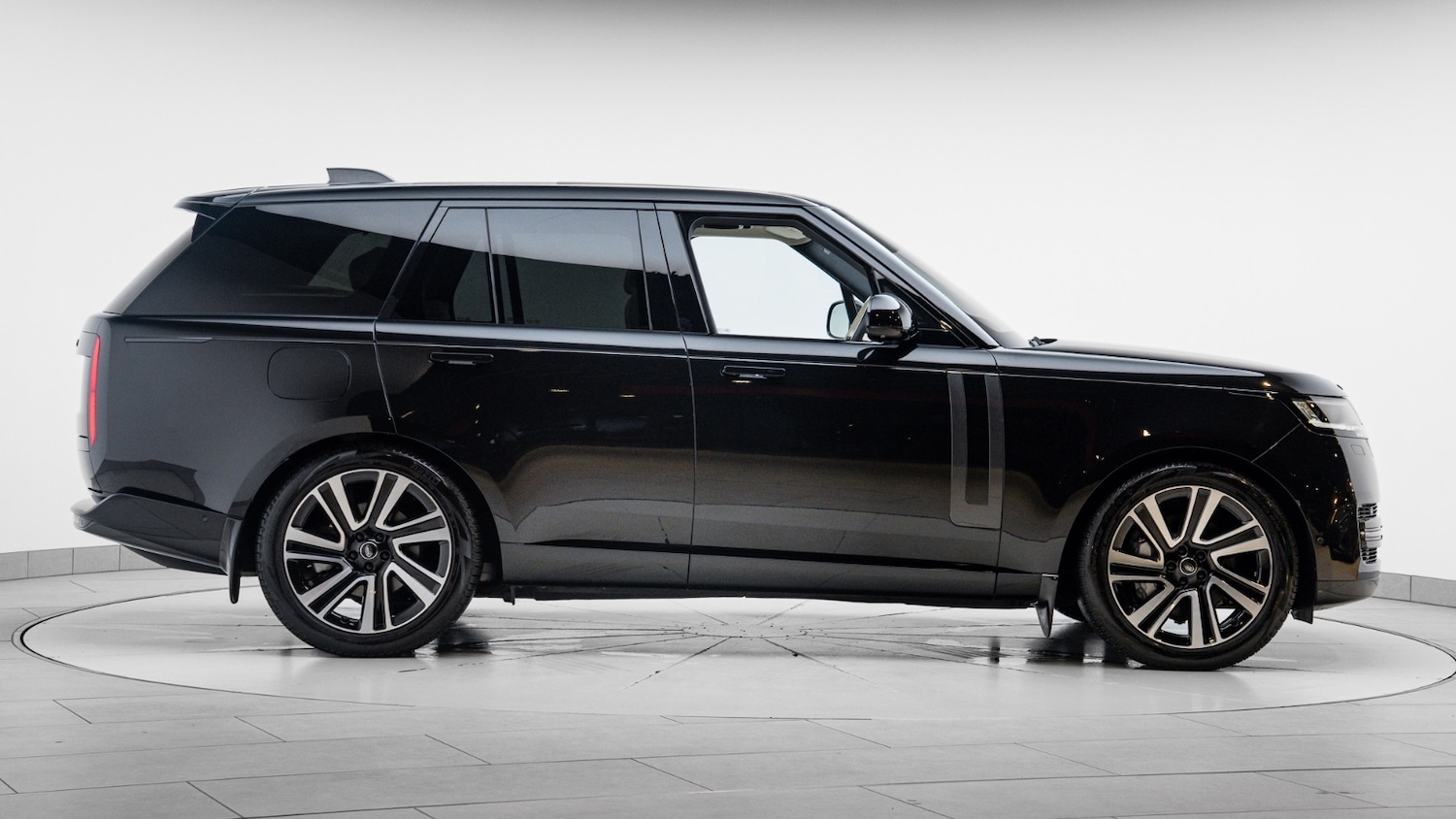 Used Land Rover Range Rover 2025 for sale - 76881686: Photo 5