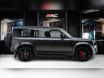 Used Land Rover Defender 2023 for sale - 79269498: Photo
