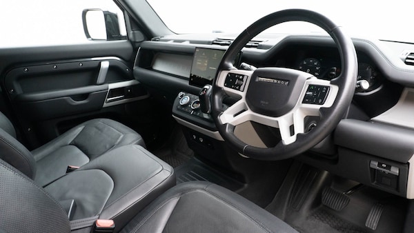Used Land Rover Defender 2024 for sale - 76183831: Photo 14