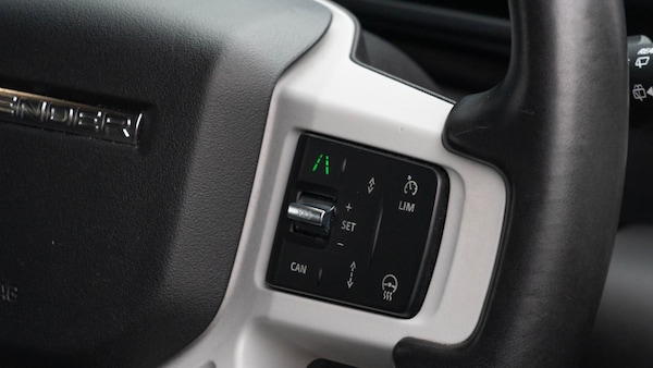 Used Land Rover Defender 2024 for sale - 76183831: Photo 19