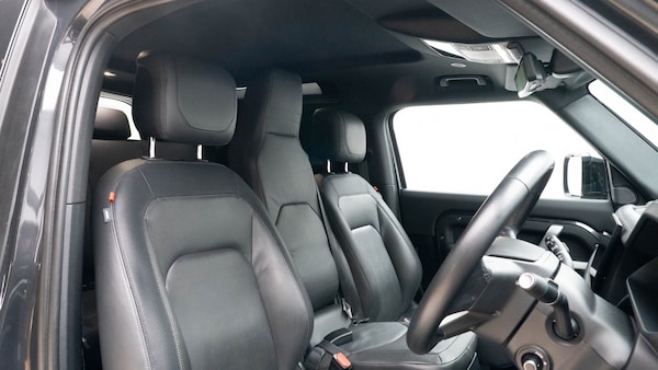Used Land Rover Defender 2024 for sale - 76183831: Photo 3