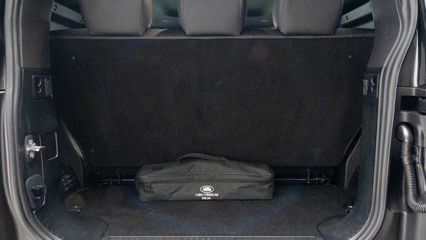 Used Land Rover Defender 2024 for sale - 76183831: Photo 5