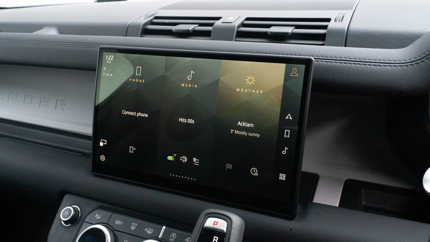 Used Land Rover Defender 2025 for sale - 76647857: Photo 10