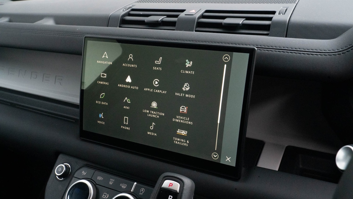 Used Land Rover Defender 2025 for sale - 76647857: Photo 11