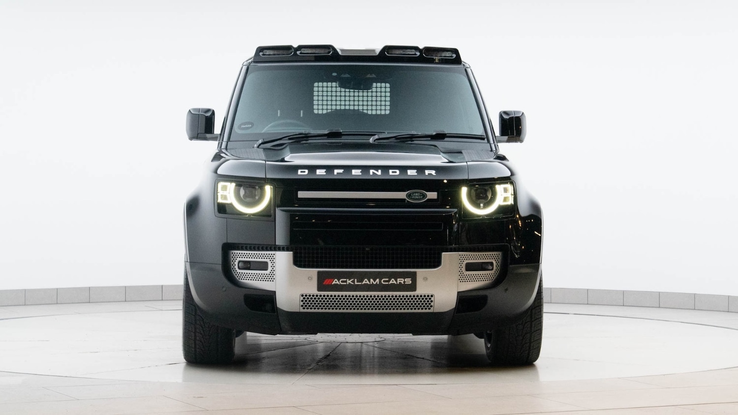 Used Land Rover Defender 2025 for sale - 76647857: Photo 17