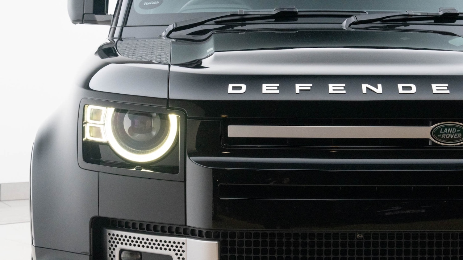 Used Land Rover Defender 2025 for sale - 76647857: Photo 18