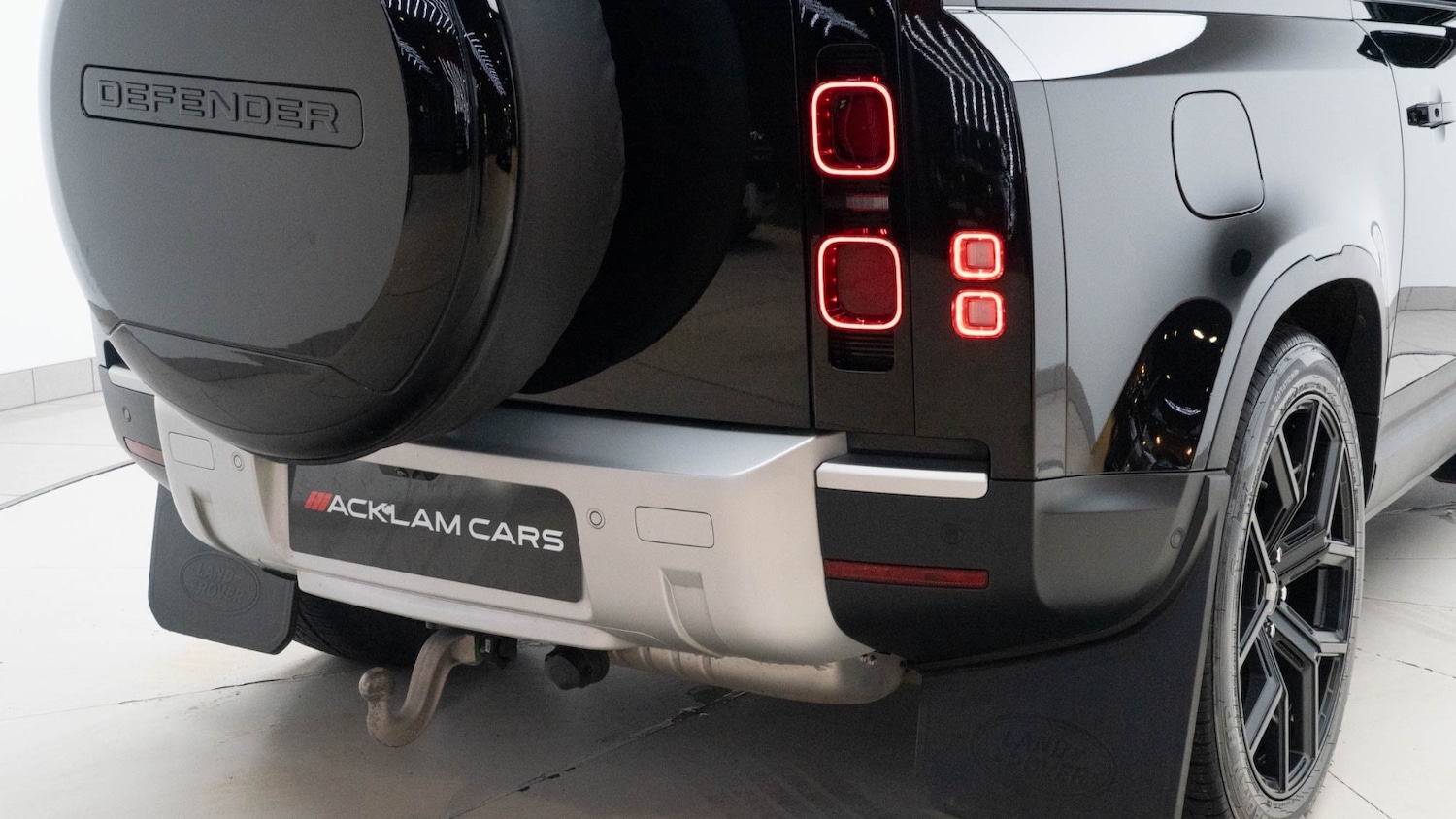 Used Land Rover Defender 2025 for sale - 76647857: Photo 22