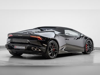 Used Lamborghini Huracan 2017 for sale - 76872031: Photo