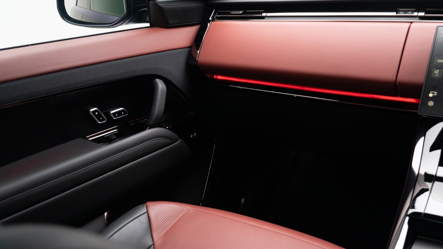 Used Land Rover Range Rover Sport 2024 for sale - 76438024: Photo 24