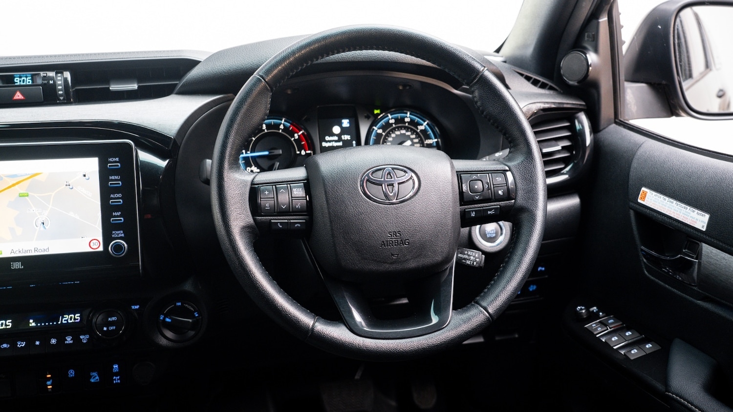 Used Toyota Hilux 2022 for sale - 78158812: Photo 12