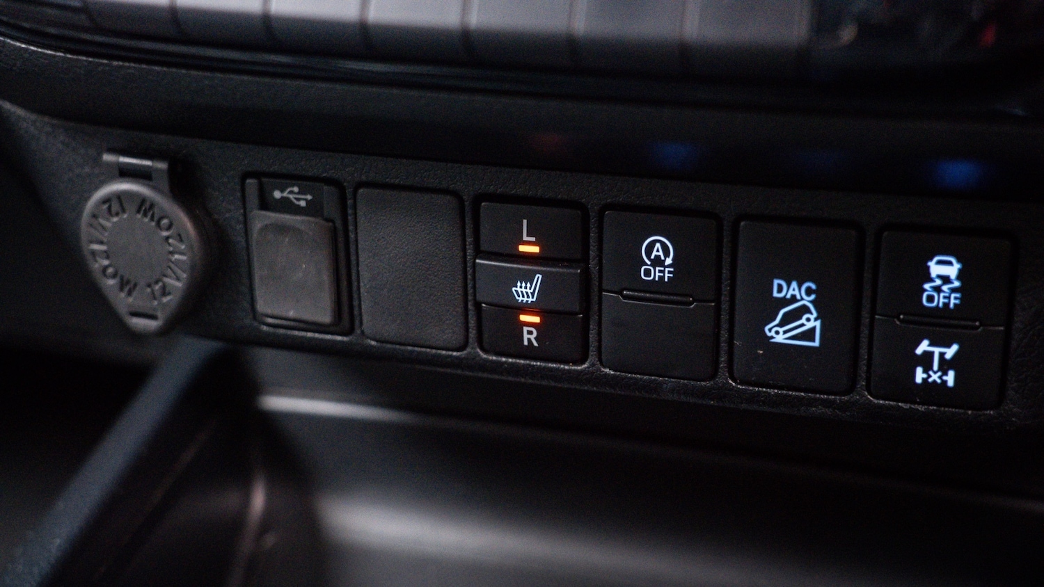 Used Toyota Hilux 2022 for sale - 78158812: Photo 24