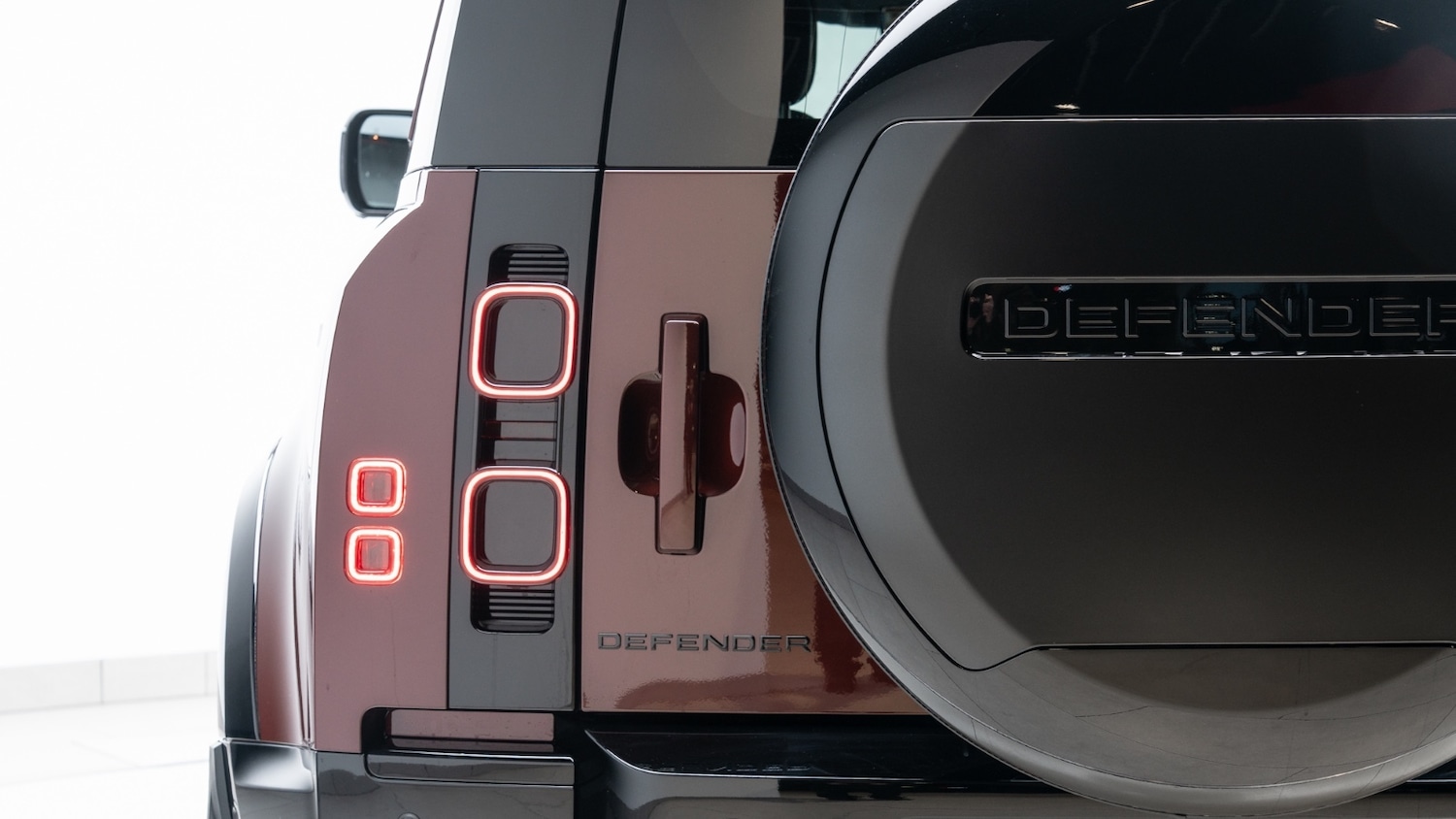 Used Land Rover Defender 2025 for sale - 77917895: Photo 13