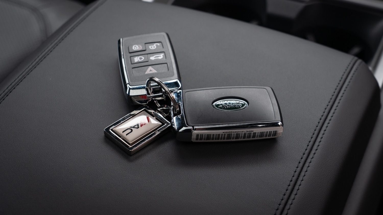 Used Land Rover Defender 2025 for sale - 77917895: Photo 17