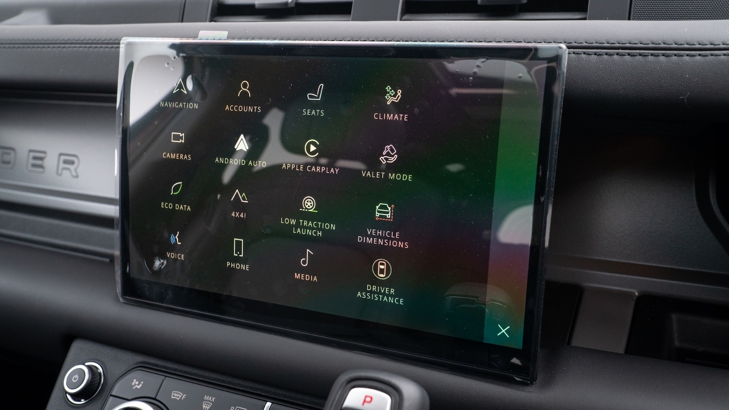 Used Land Rover Defender 2025 for sale - 77917895: Photo 27