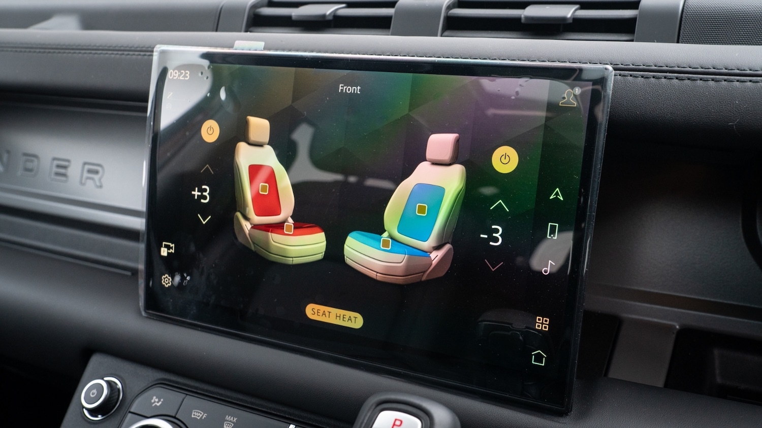 Used Land Rover Defender 2025 for sale - 77917895: Photo 28