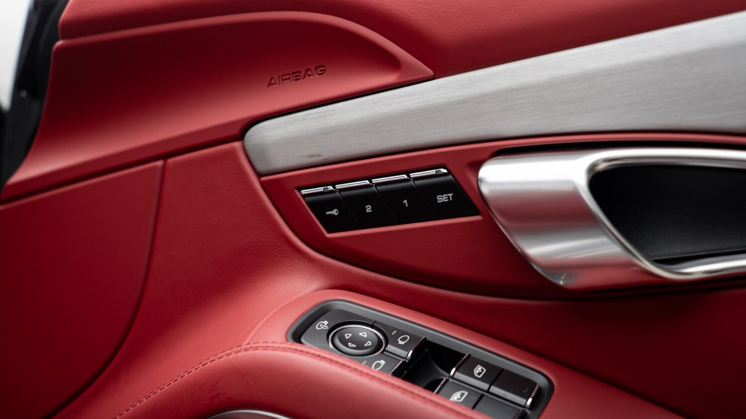 Used Porsche Boxster 2021 for sale - 77959988: Photo 14