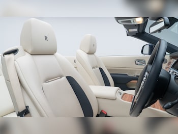 Used Rolls-Royce Silver Dawn 2017 for sale - 76540105: Photo