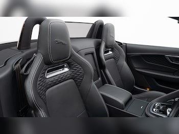 Used Jaguar F-Type 2022 for sale - 76817647: Photo