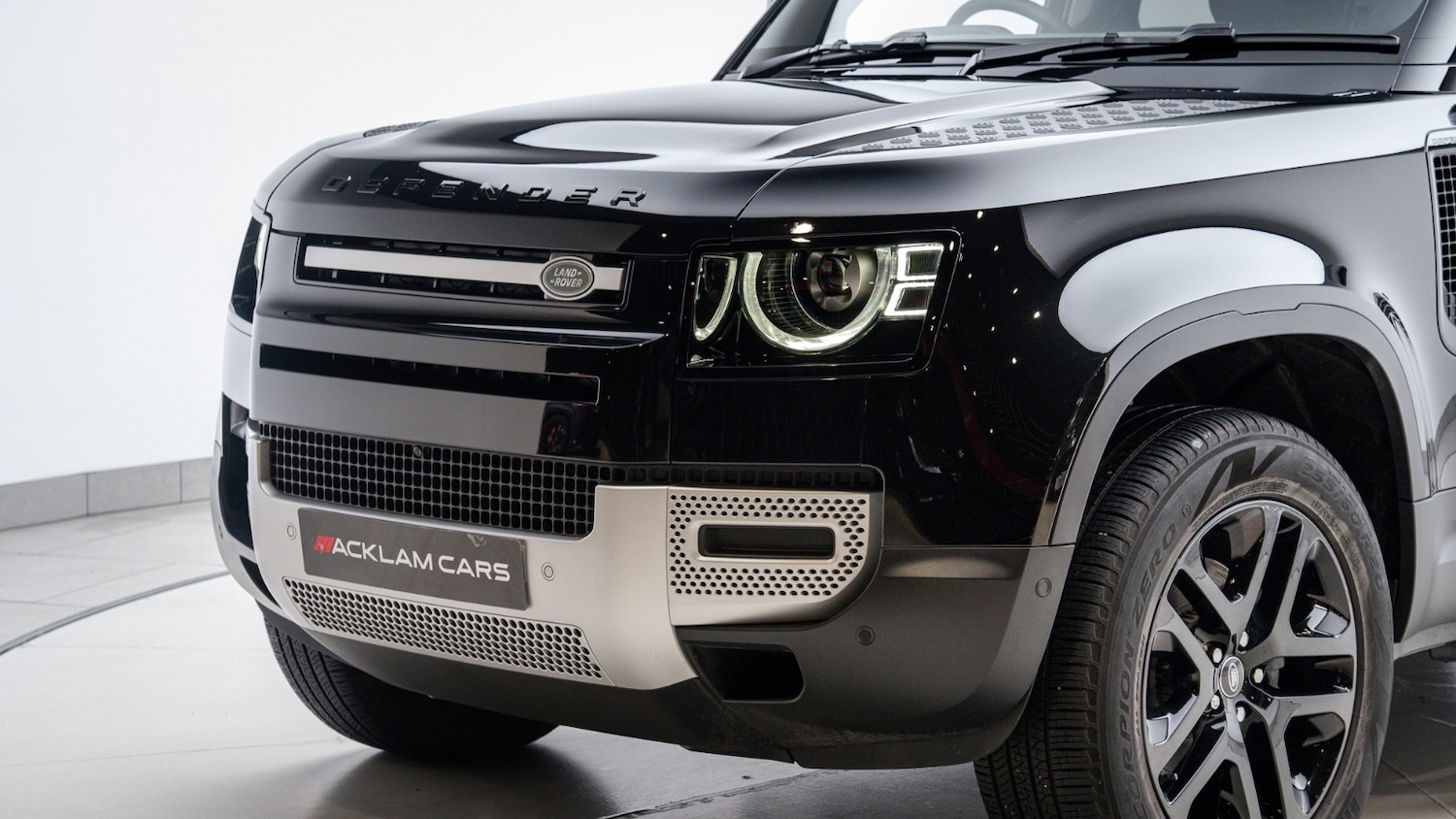 Used Land Rover Defender 2025 for sale - 76948324: Photo 28