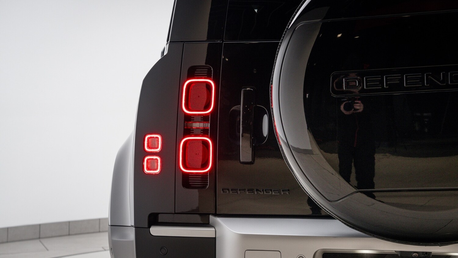 Used Land Rover Defender 2025 for sale - 76948324: Photo 33