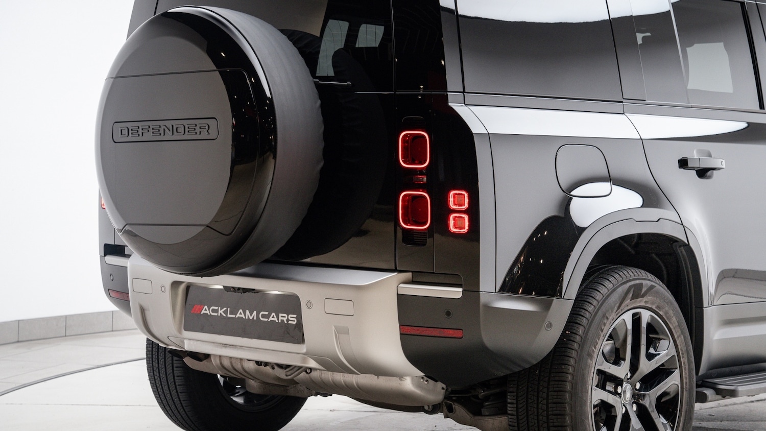 Used Land Rover Defender 2025 for sale - 76948324: Photo 34