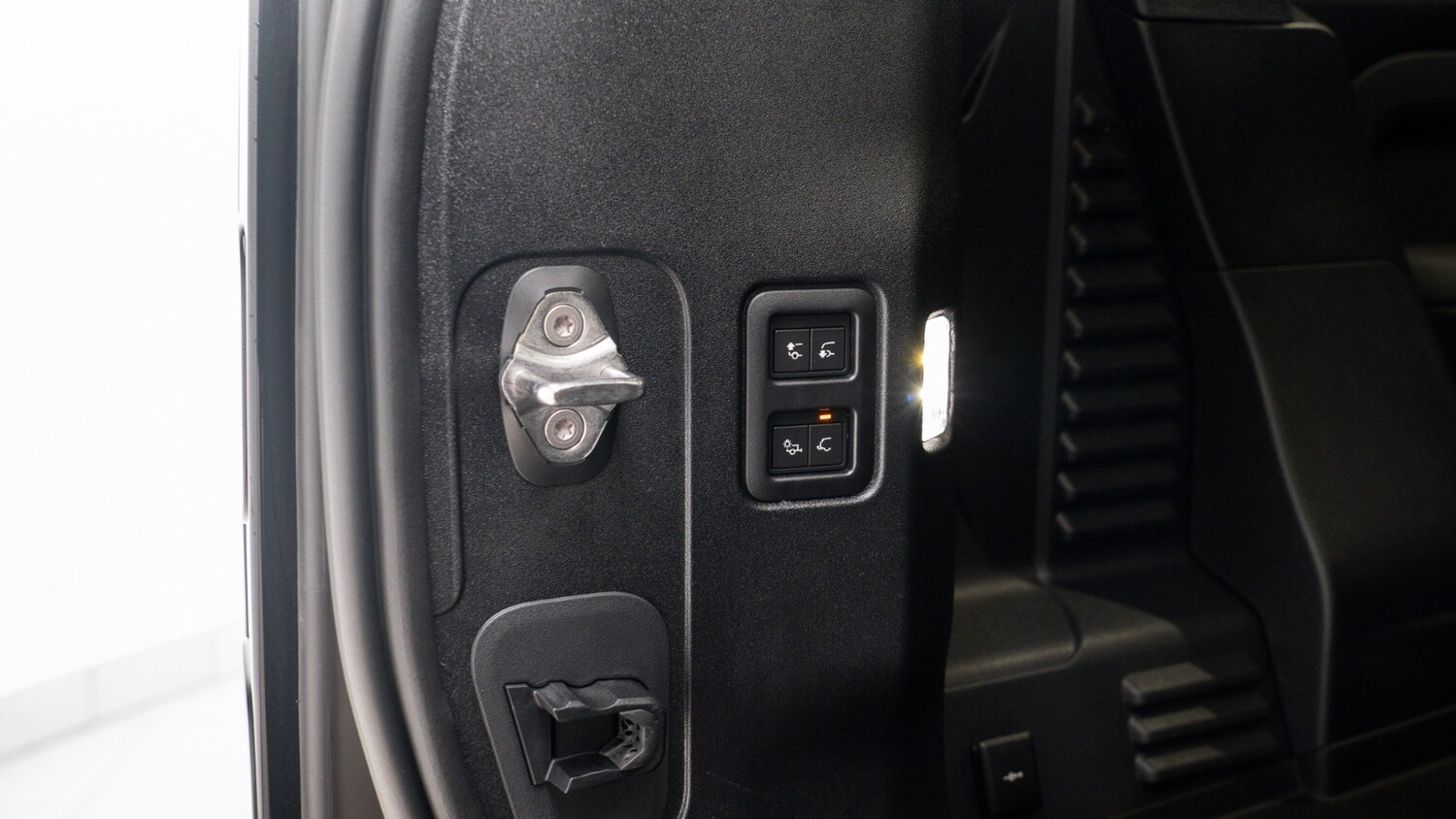 Used Audi Q5 2025 for sale - 77470884: Photo 9