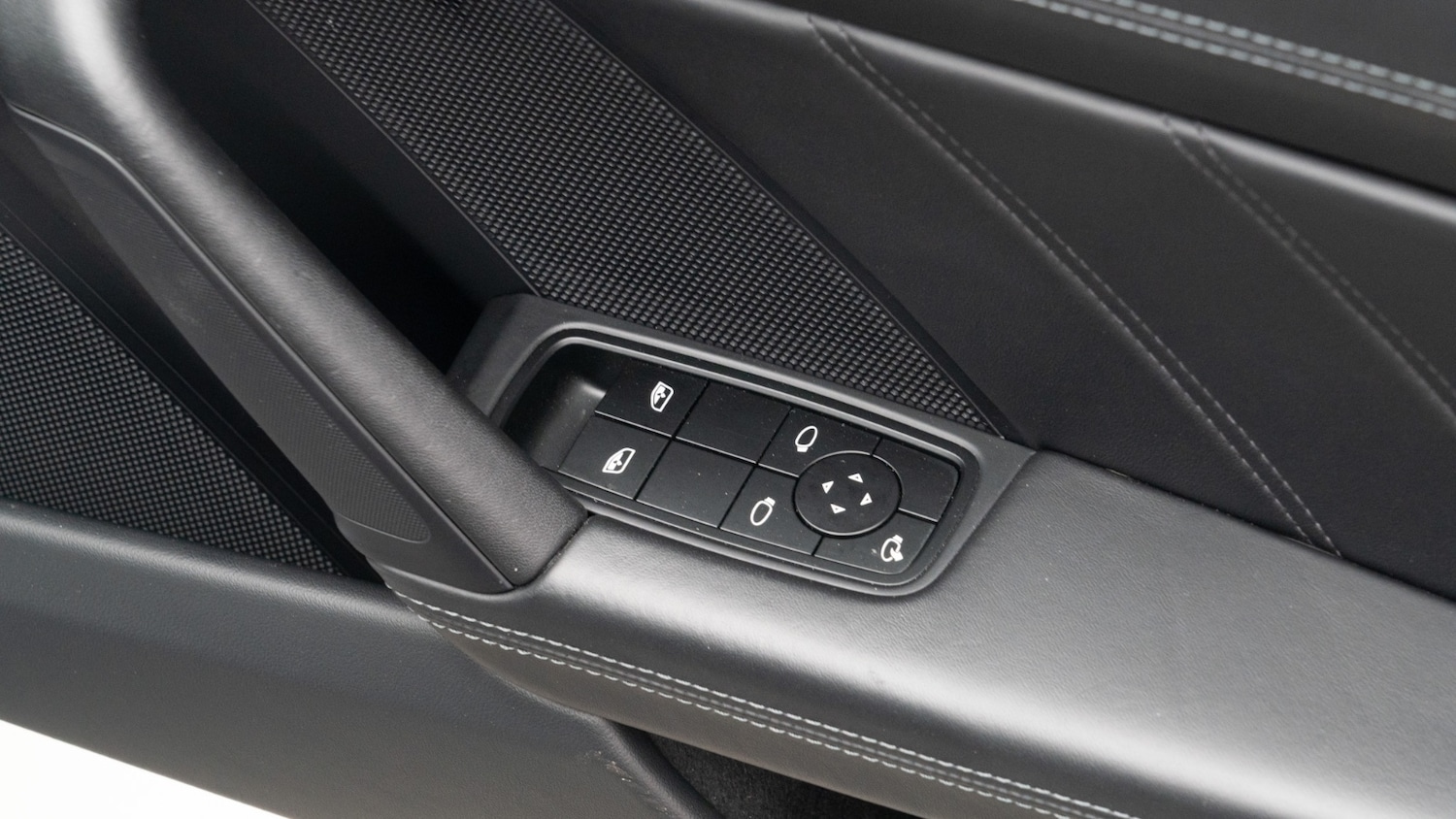 Used Porsche 911 2022 for sale - 76684170: Photo 27