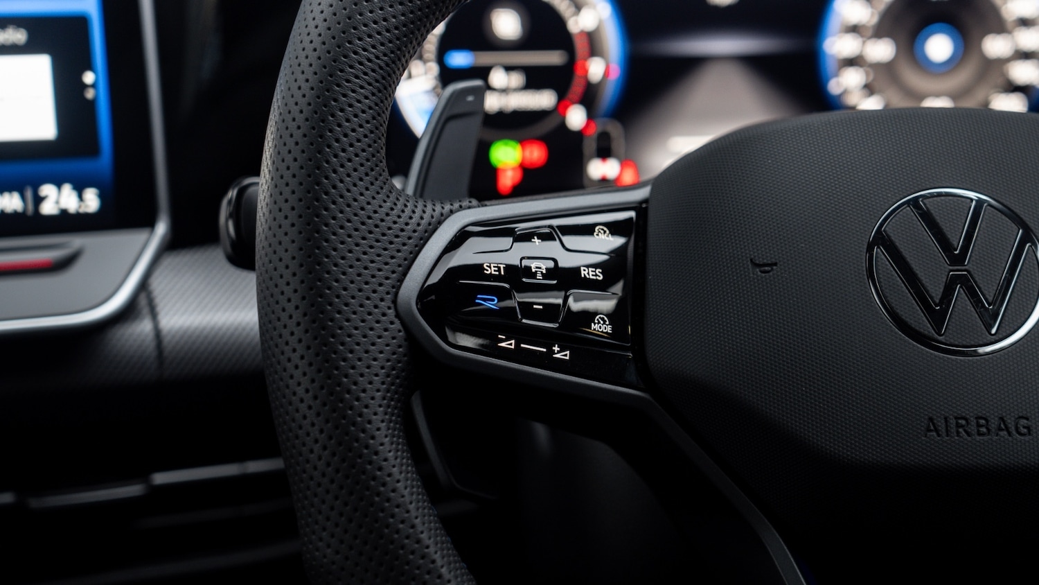 Used Volkswagen Golf 2025 for sale - 77556809: Photo 11