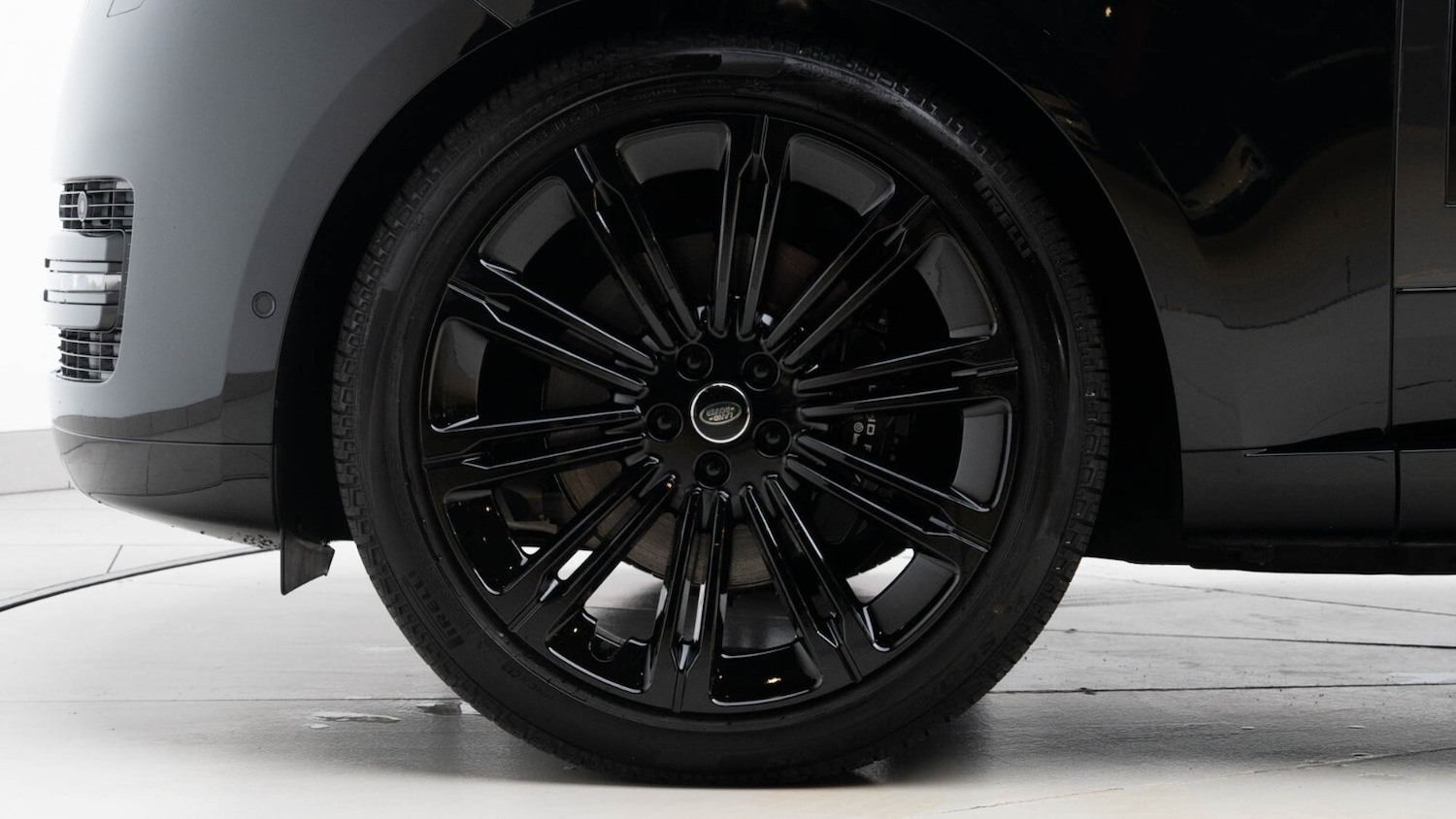 Used Land Rover Range Rover 2025 for sale - 76415149: Photo 10