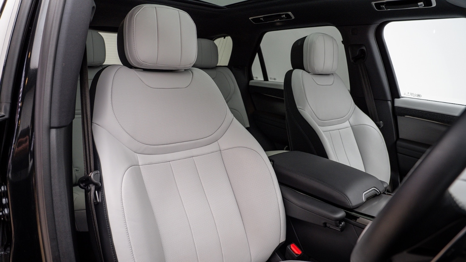 Used Land Rover Range Rover Sport 2025 for sale - 77151550: Photo 3