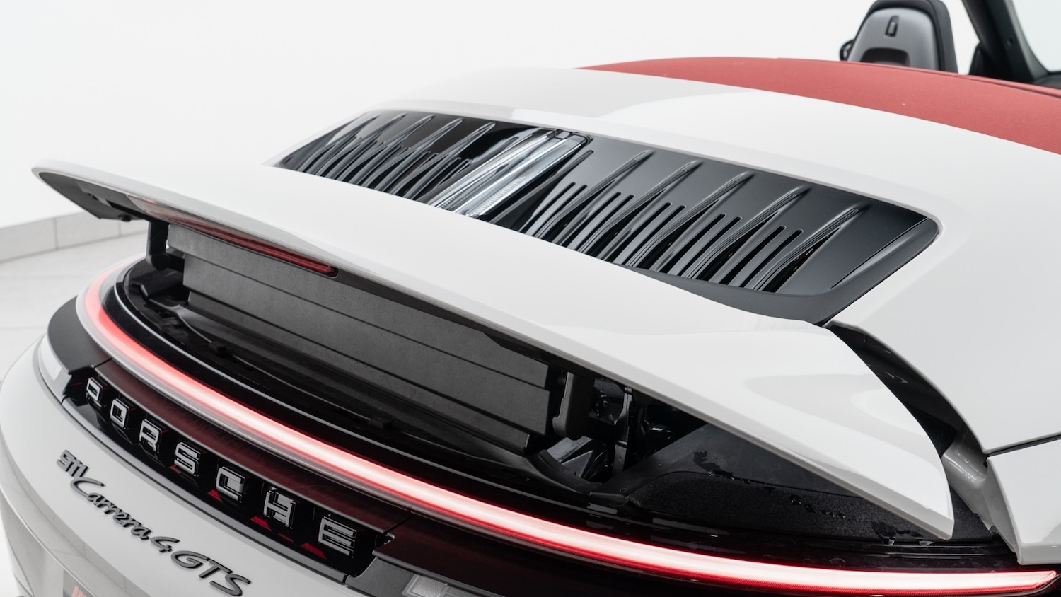 Used Porsche 911 2025 for sale - 77665044: Photo 16