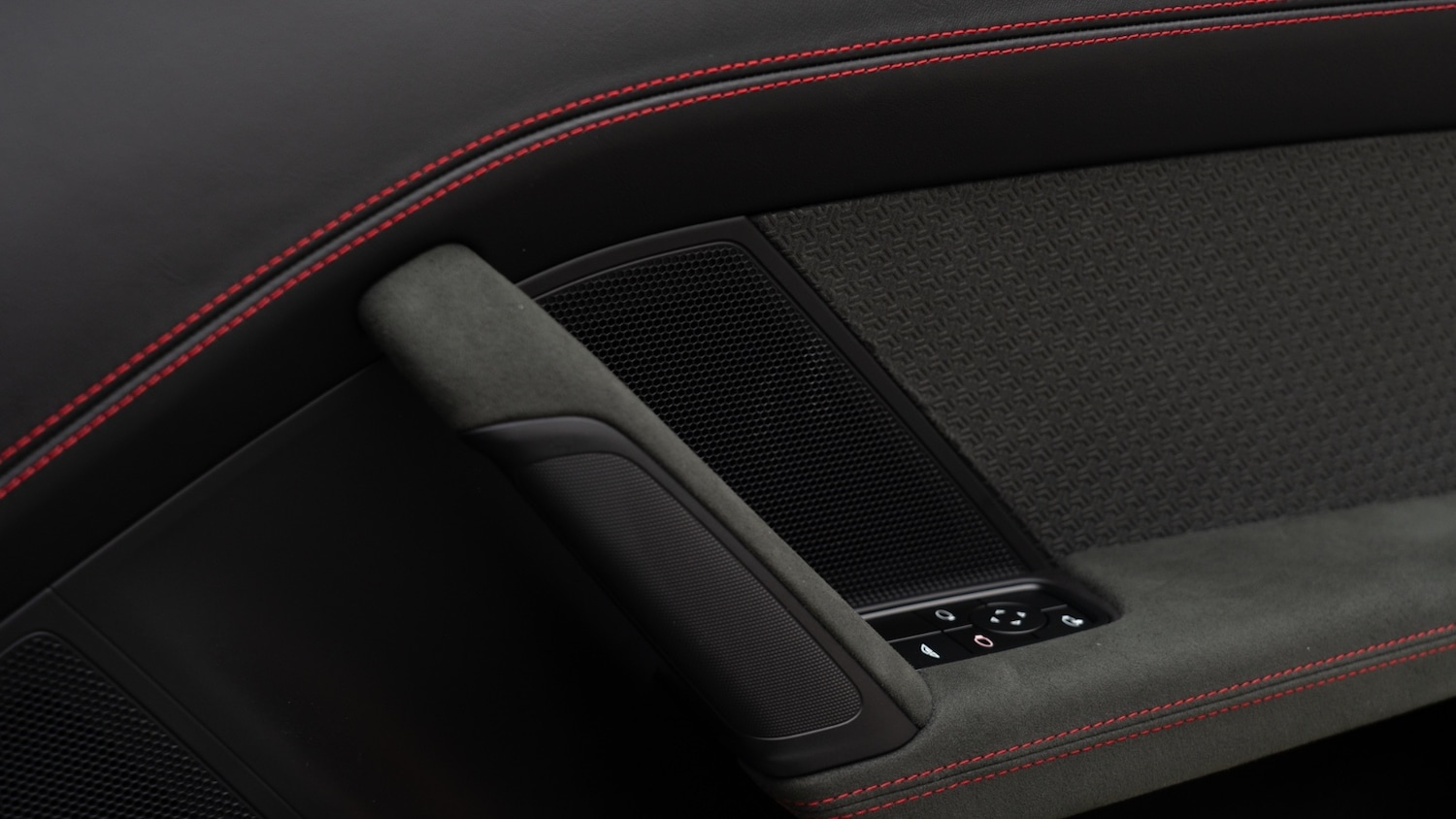 Used Porsche 911 2025 for sale - 77665044: Photo 32