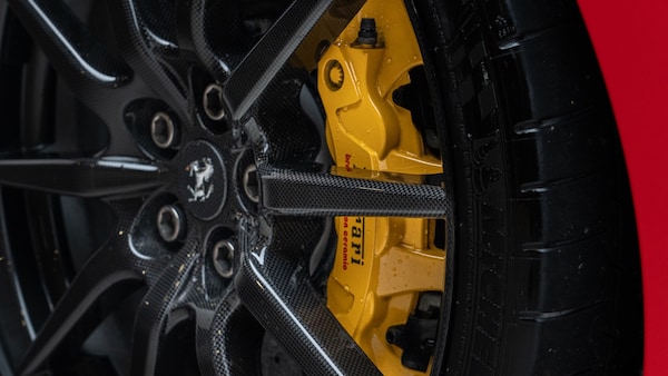 Used Ferrari F8 Spider 2021 for sale - 76276633: Photo 16