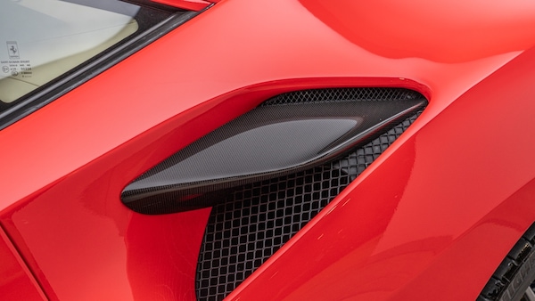 Used Ferrari F8 Spider 2021 for sale - 76276633: Photo 18