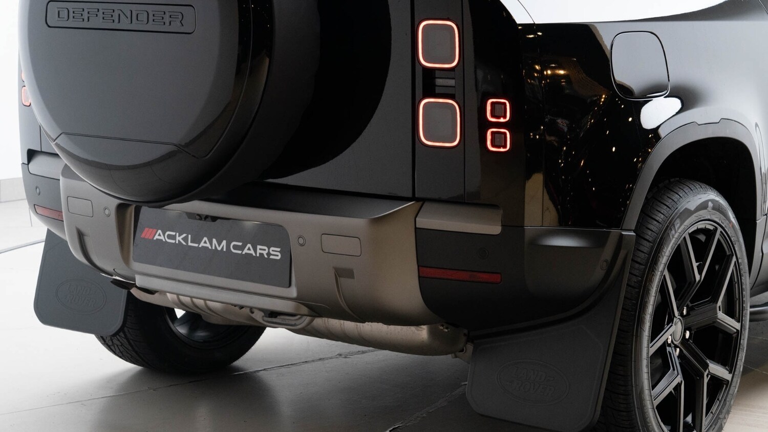 Used Land Rover Defender 2025 for sale - 77848001: Photo 13