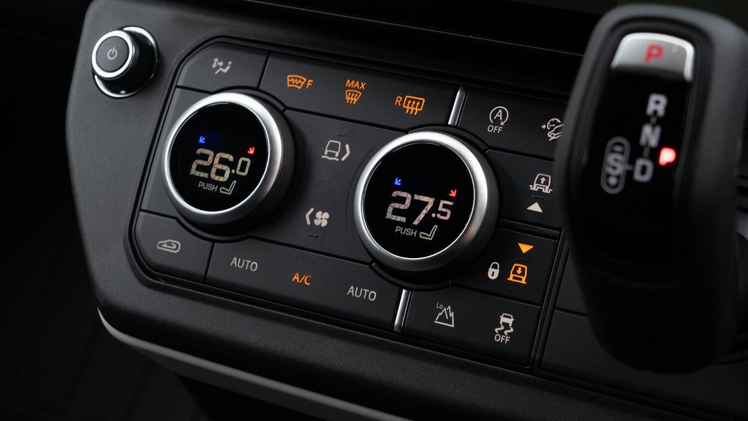 Used Land Rover Defender 2025 for sale - 77848001: Photo 19