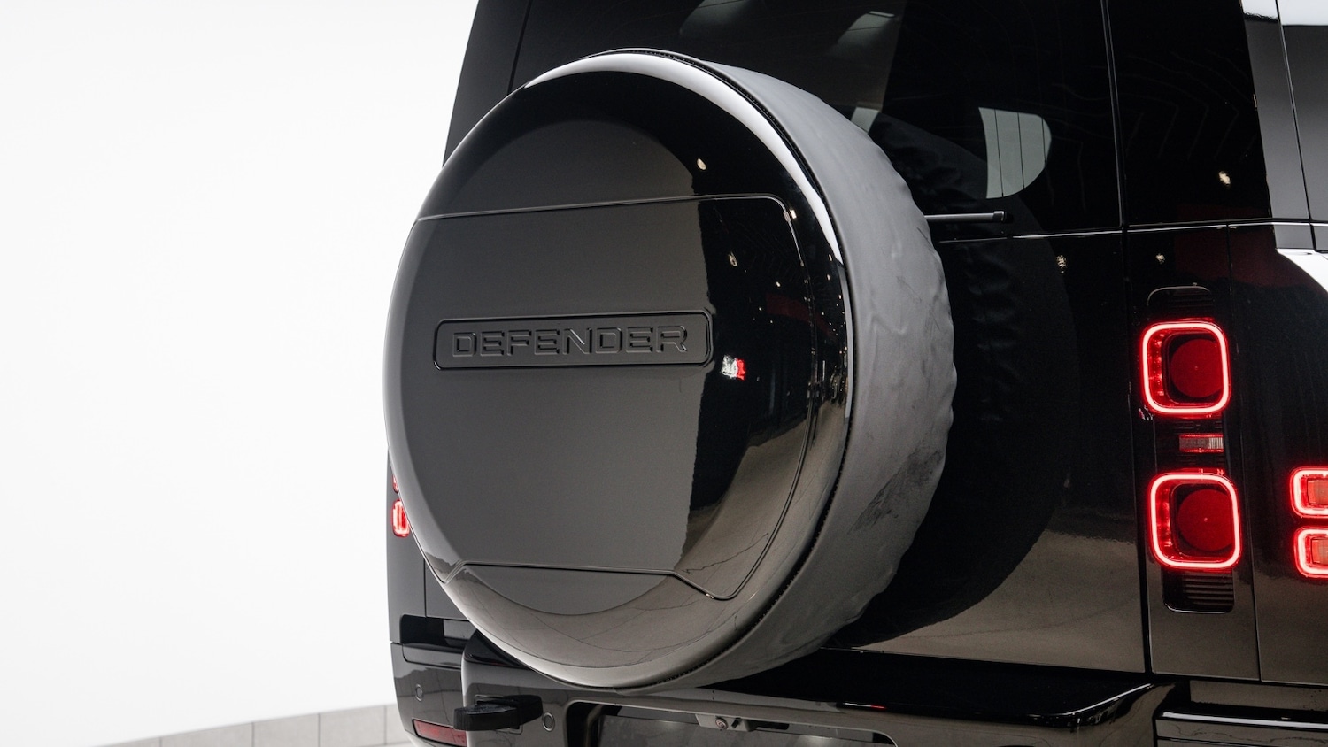 Used Land Rover Defender 2025 for sale - 77406275: Photo 10