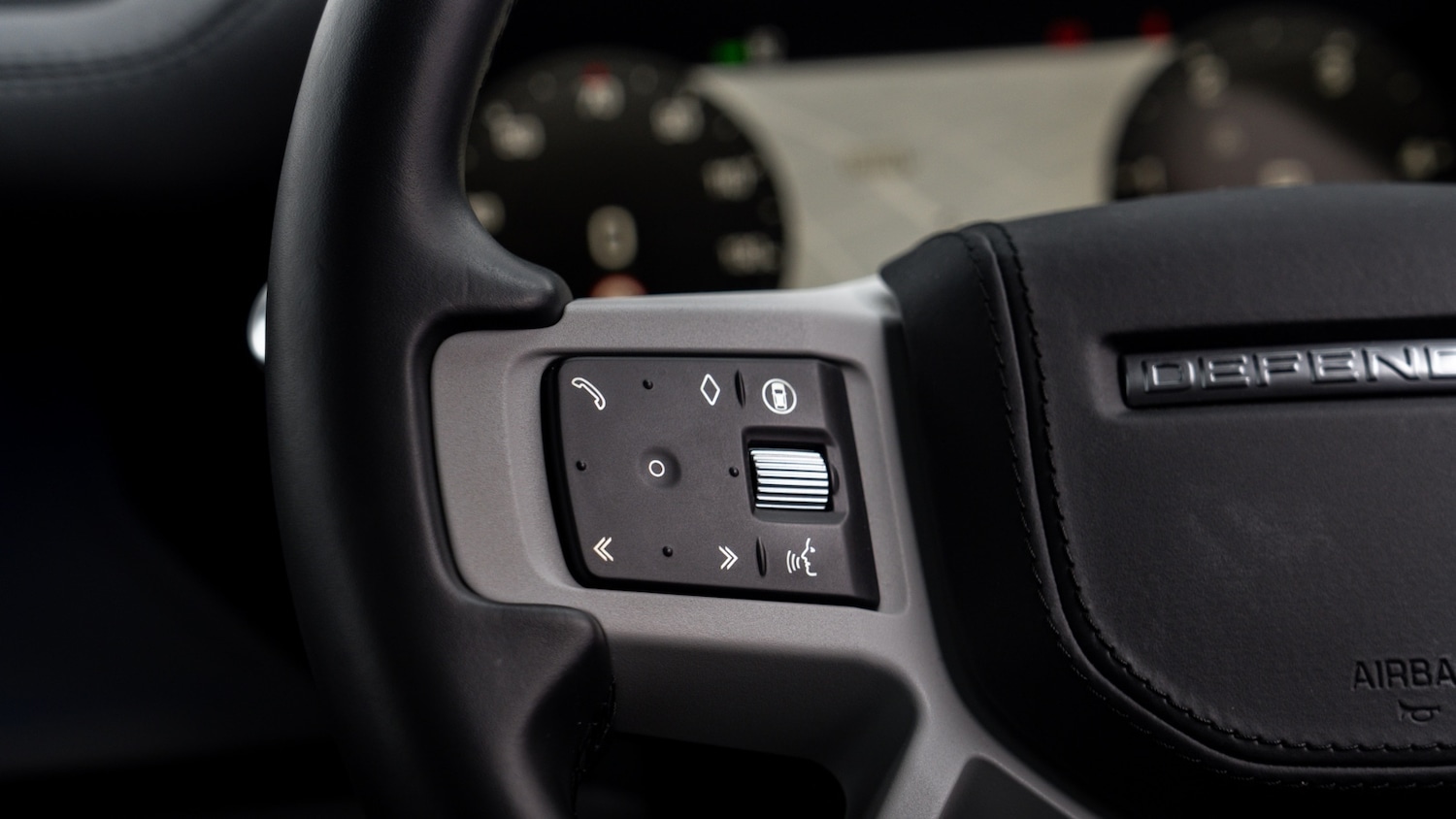 Used Land Rover Defender 2025 for sale - 77406275: Photo 17