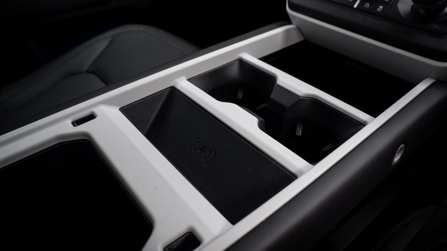 Used Land Rover Defender 2025 for sale - 77406275: Photo 37