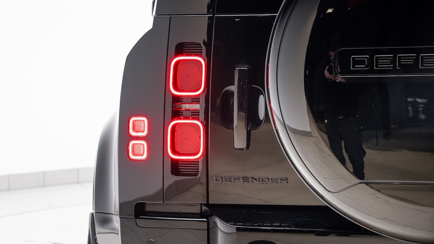 Used Land Rover Defender 2025 for sale - 77406275: Photo 7