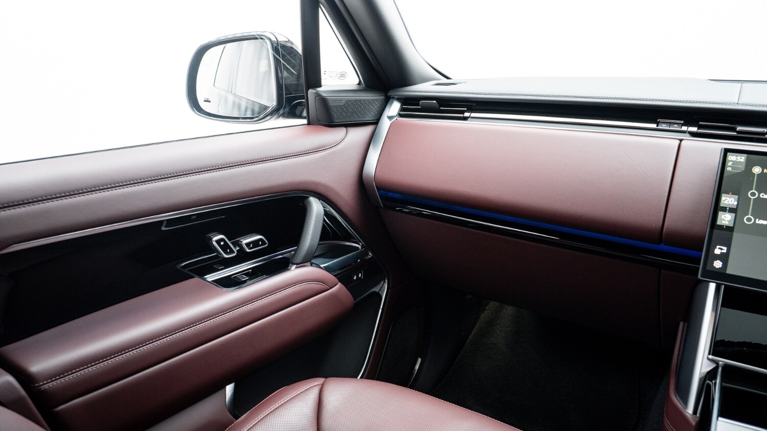 Used Land Rover Range Rover 2025 for sale - 77740064: Photo 32